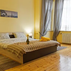 https://lions-bridge-apartment.sofiahotelsbg.com